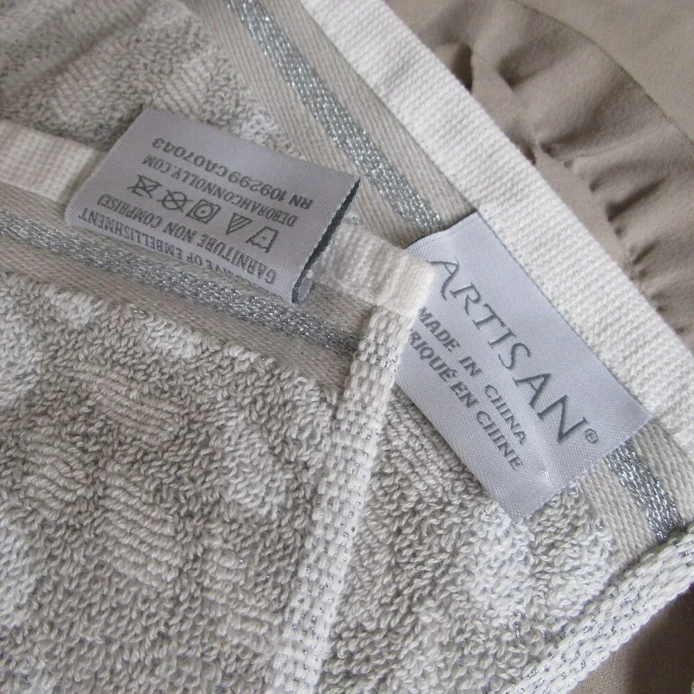 pair of cotton guest towels
